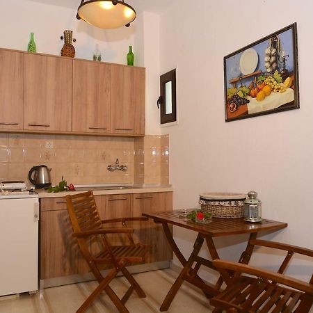 Alexandra Apartments Melikia Экстерьер фото